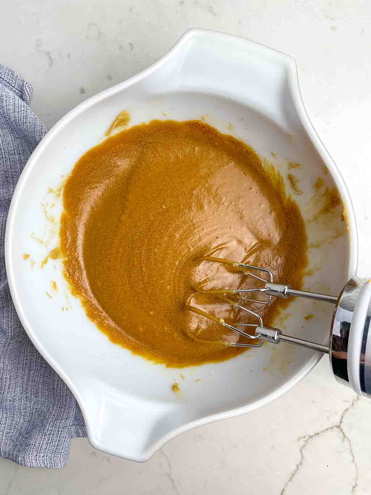 Gingerbread Bundt Cake