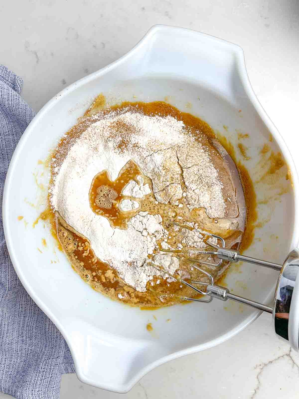 Gingerbread Bundt Cake