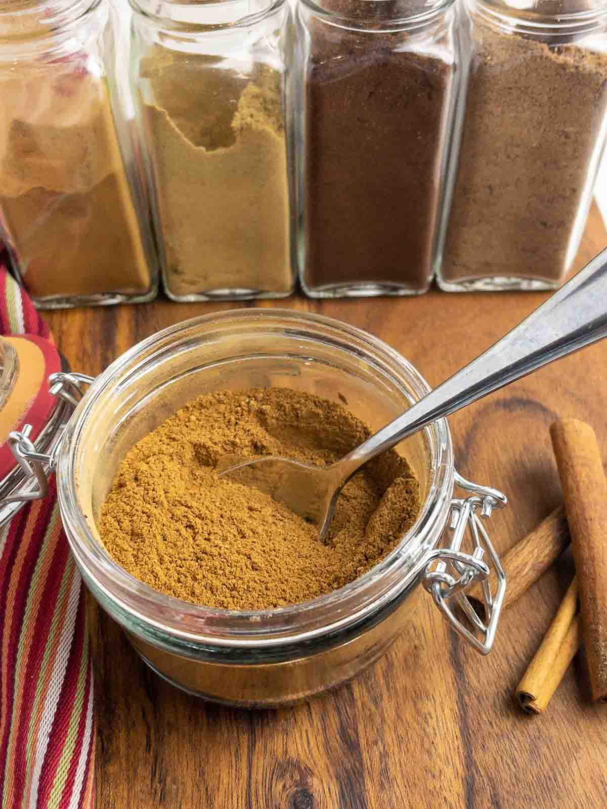 How to Make Pumpkin Pie Spice